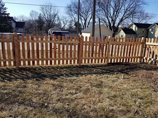 Traditional With Cap Wood Privacy Fence