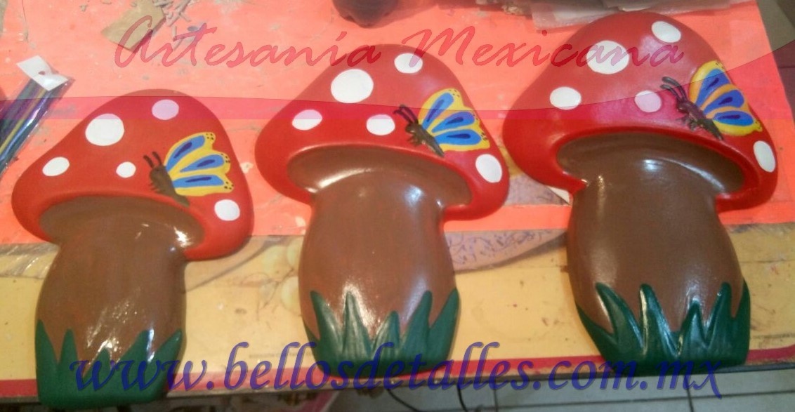 https://0201.nccdn.net/1_2/000/000/089/084/Jgo.-de-hongos-1132x587.jpg