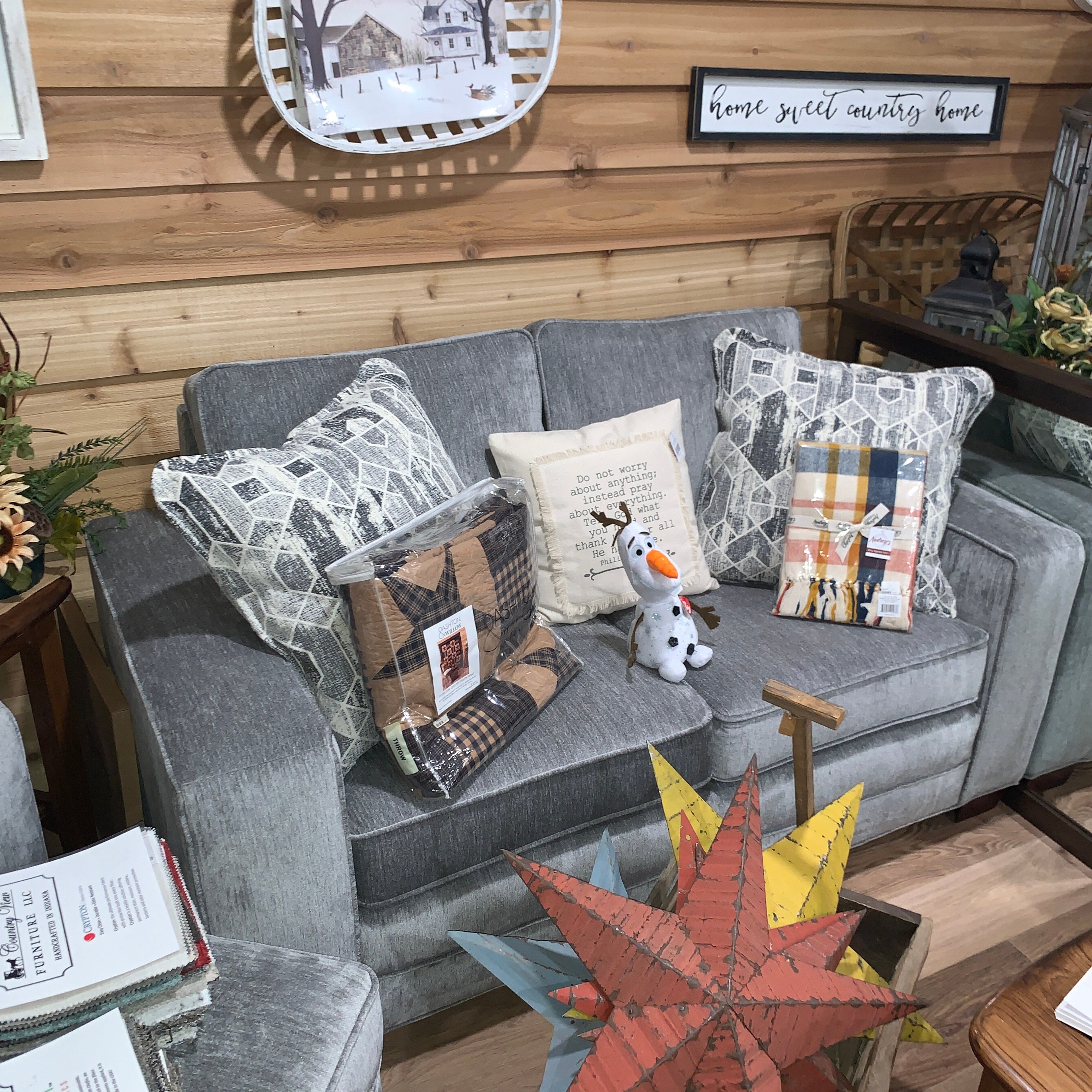 Belmont Collection Loveseat