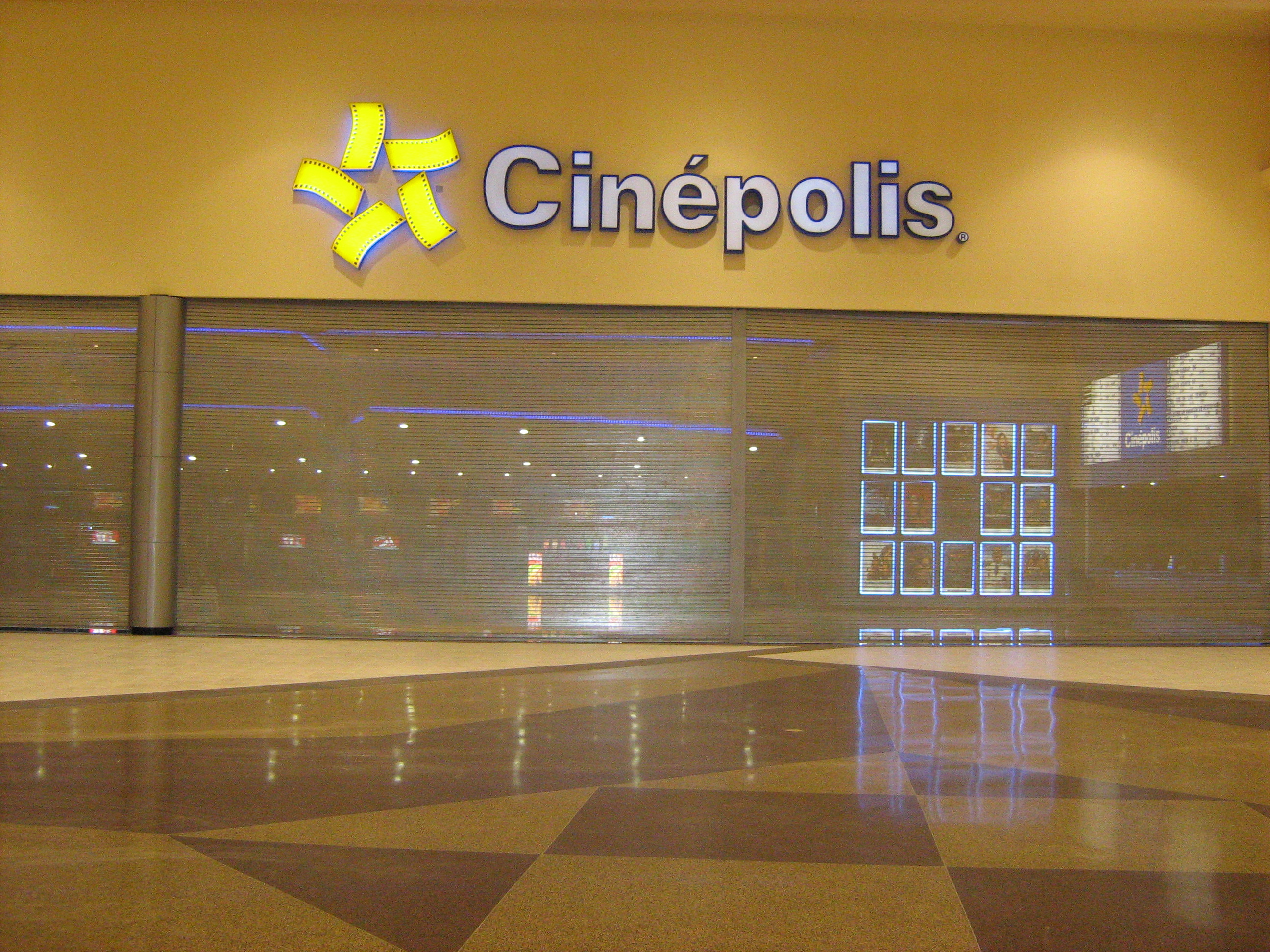 Proyecto Cinépolis 
Cortina Duela Plana Perforada