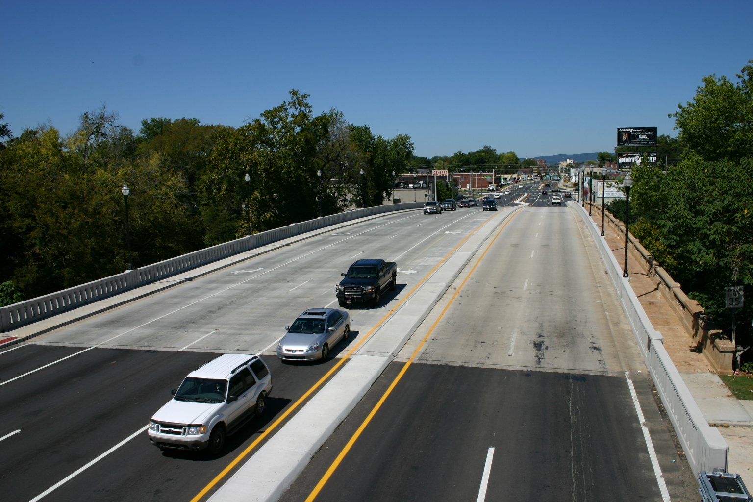 https://0201.nccdn.net/1_2/000/000/08b/e62/Rome-Etowah-River.JPG