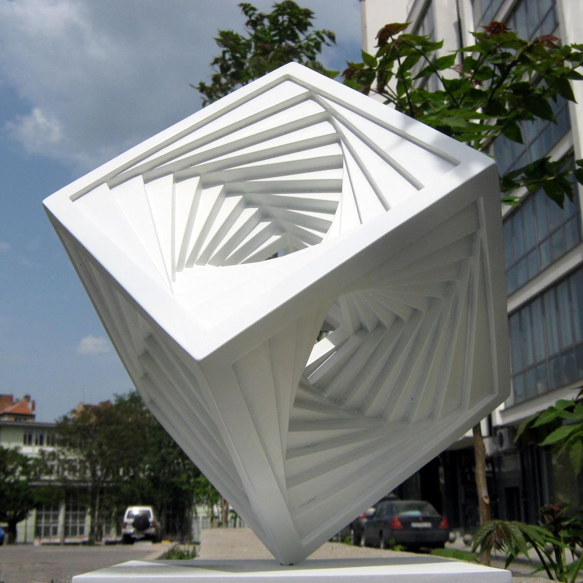 Spiral Cube by Radoslav Sultov