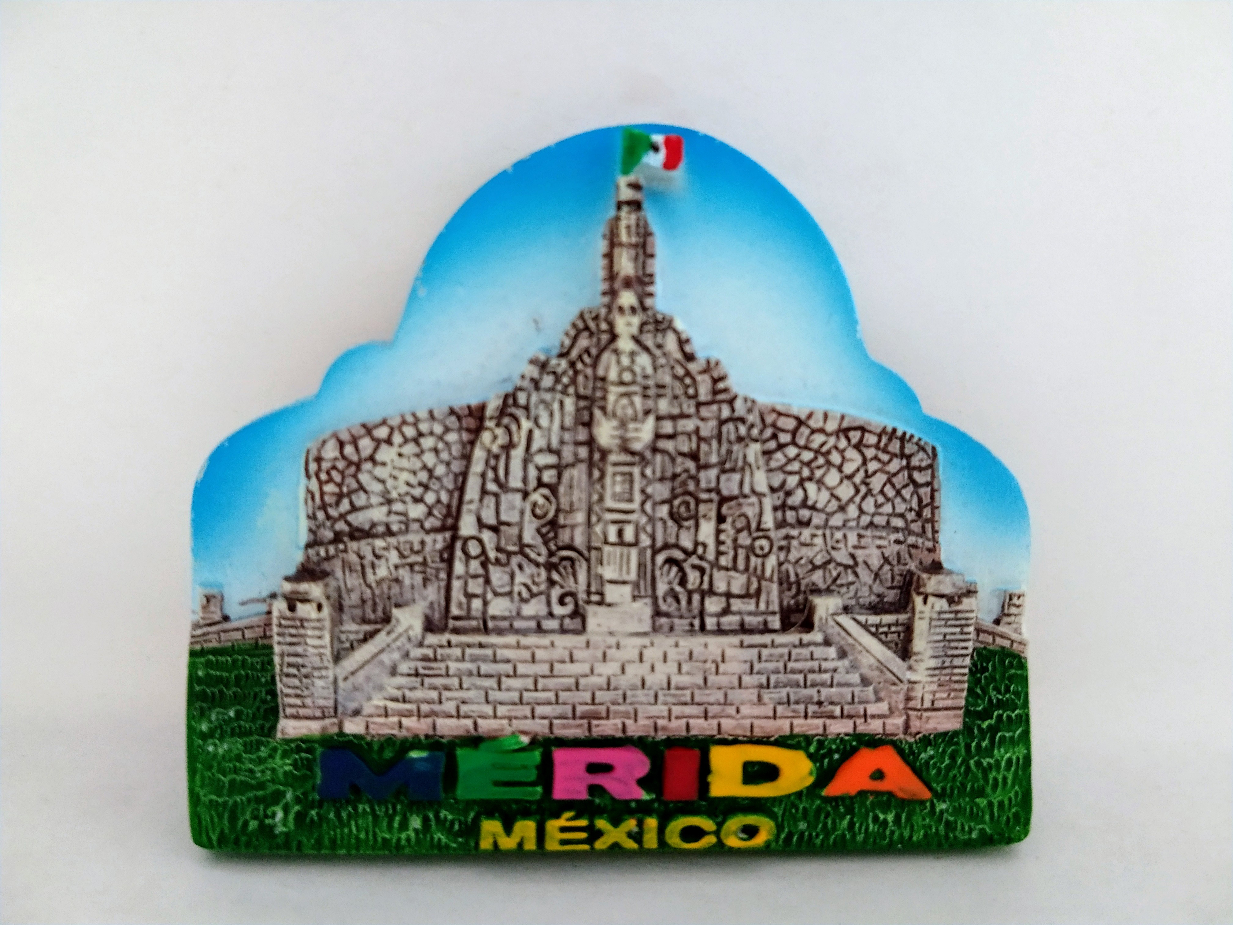 IMÁN DE RESINA 
MÉRIDA
PINTADO A MANO 
7cm Ancho
6cm Alto