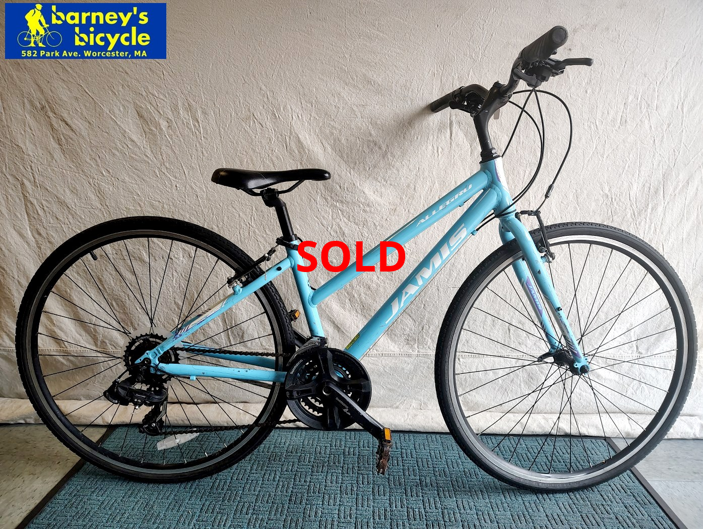 Jamis Allegro
Frame Size: 14" XS / Rider Height: 5'1-5'4
Price: $369.00 (Professionally Tuned)