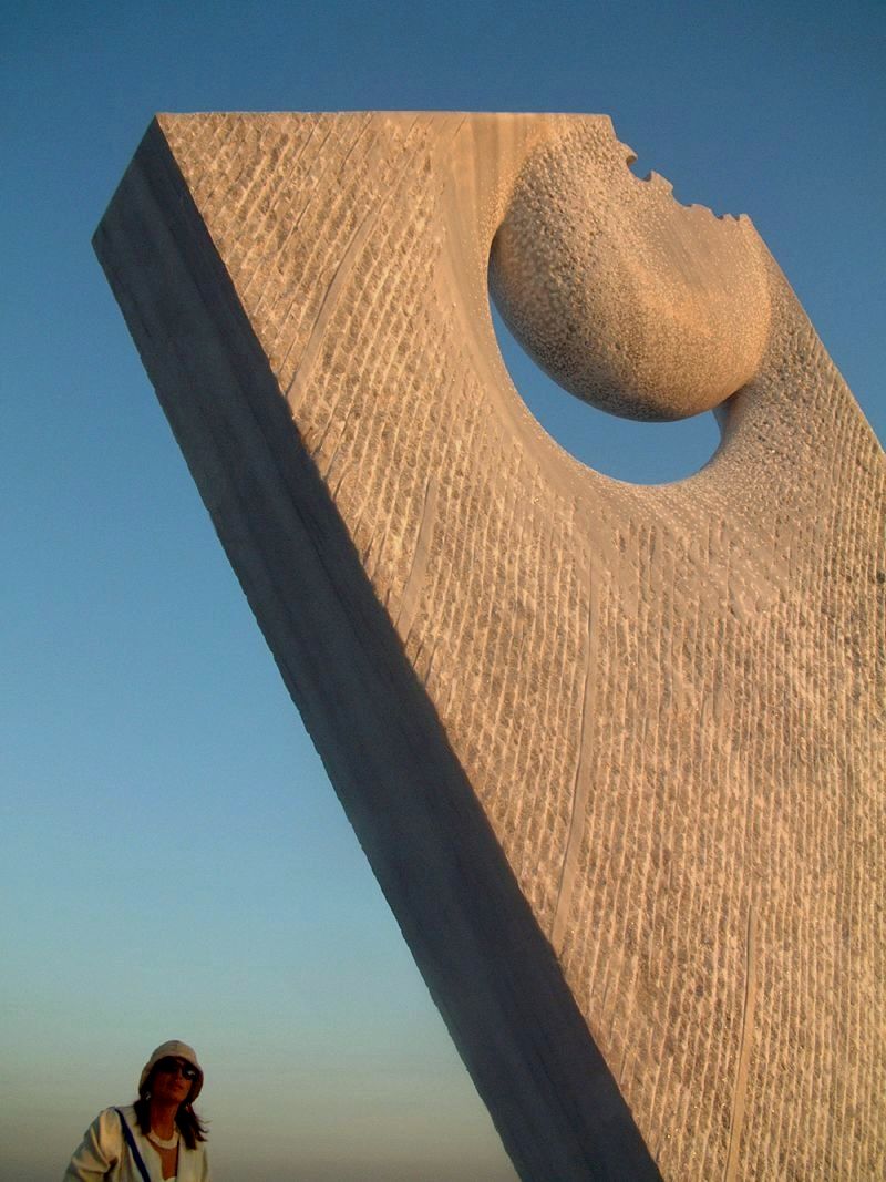 Eclisse, marble, H 250 cm, B.C. Istanbul, Turkey