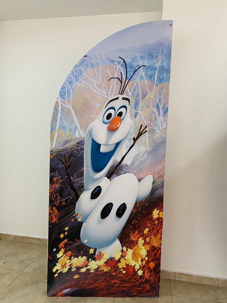 Panel Media luna
$80.000 en Alquiler
·2.20 de altura x 91 de ancho