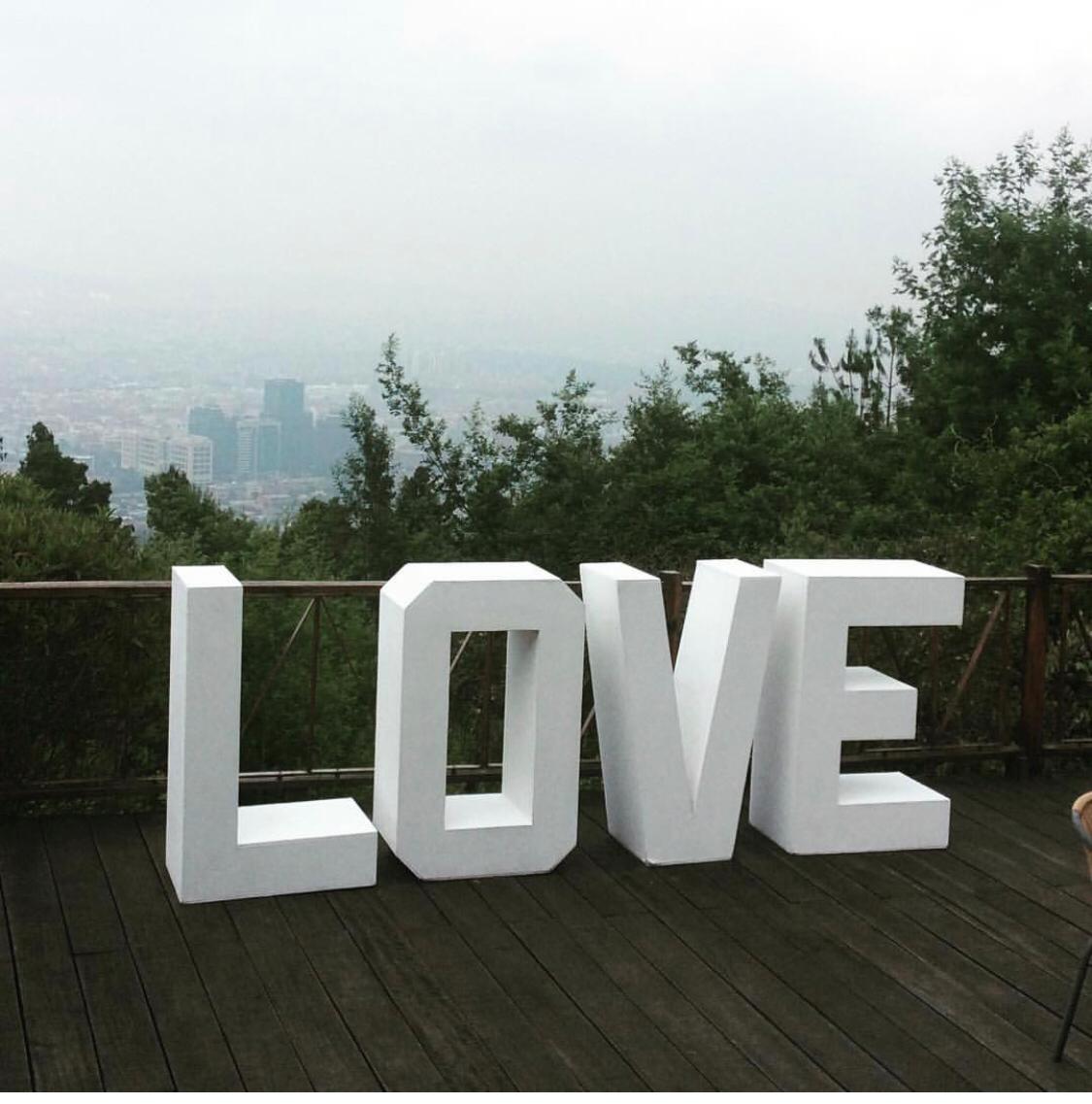 Cada letra en alquiler
Medidas 1,10m de Altura
$50.000