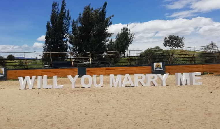 Cada letra en Alquiler
Medidas 80cm de Altura
$35.000