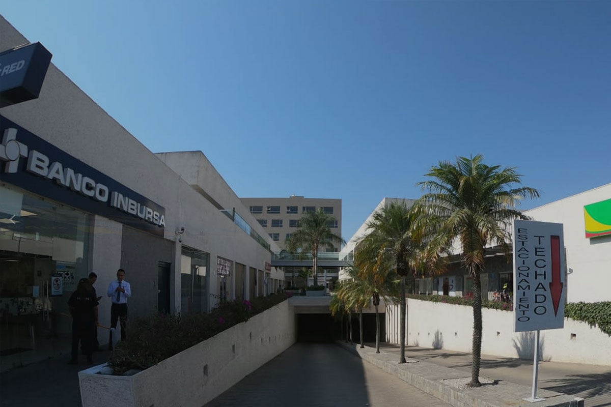 Plaza Novum - BANCOS