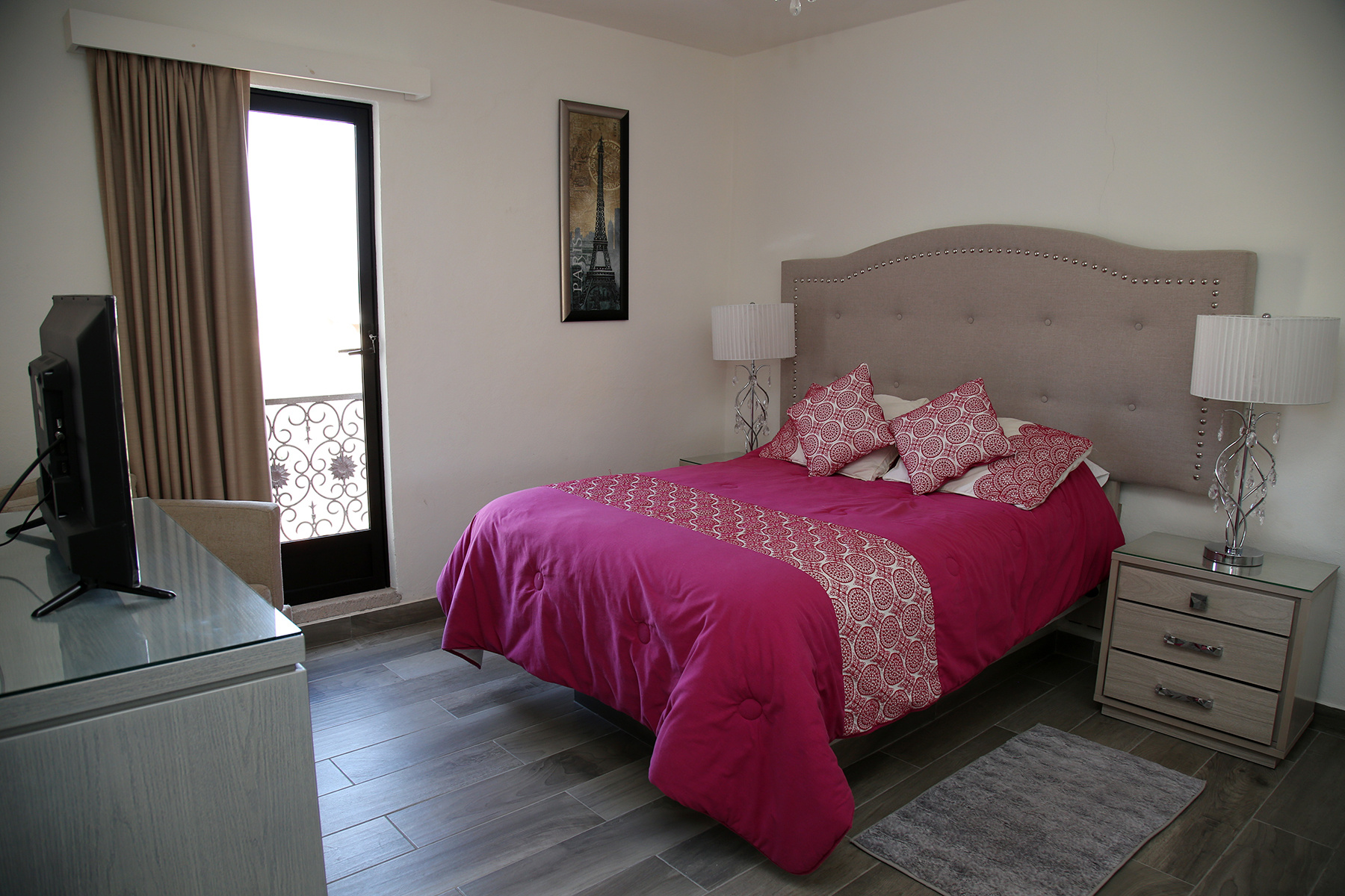 RECAMARA CON CAMA MATRIMONIAL