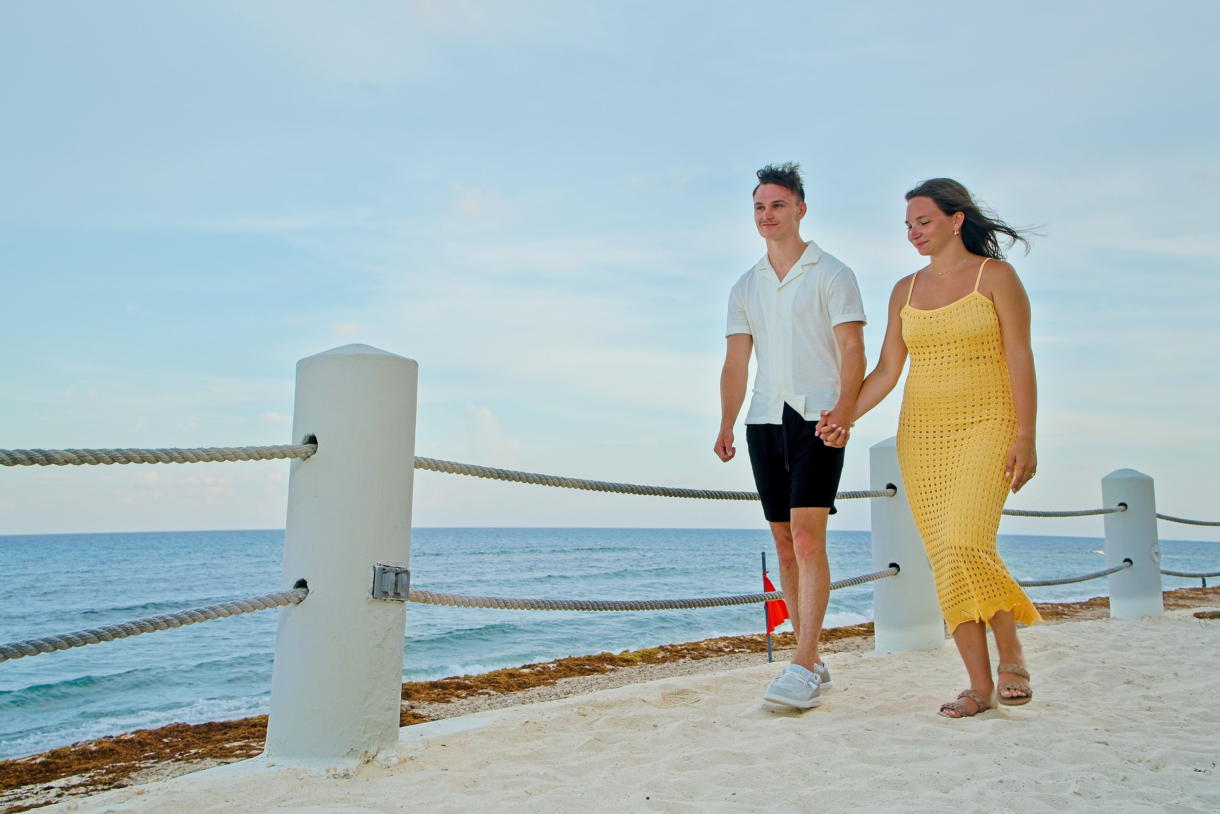 https://0201.nccdn.net/1_2/000/000/091/e18/engagement-moment-captured-%E2%80%93-proposal-photos17.jpg