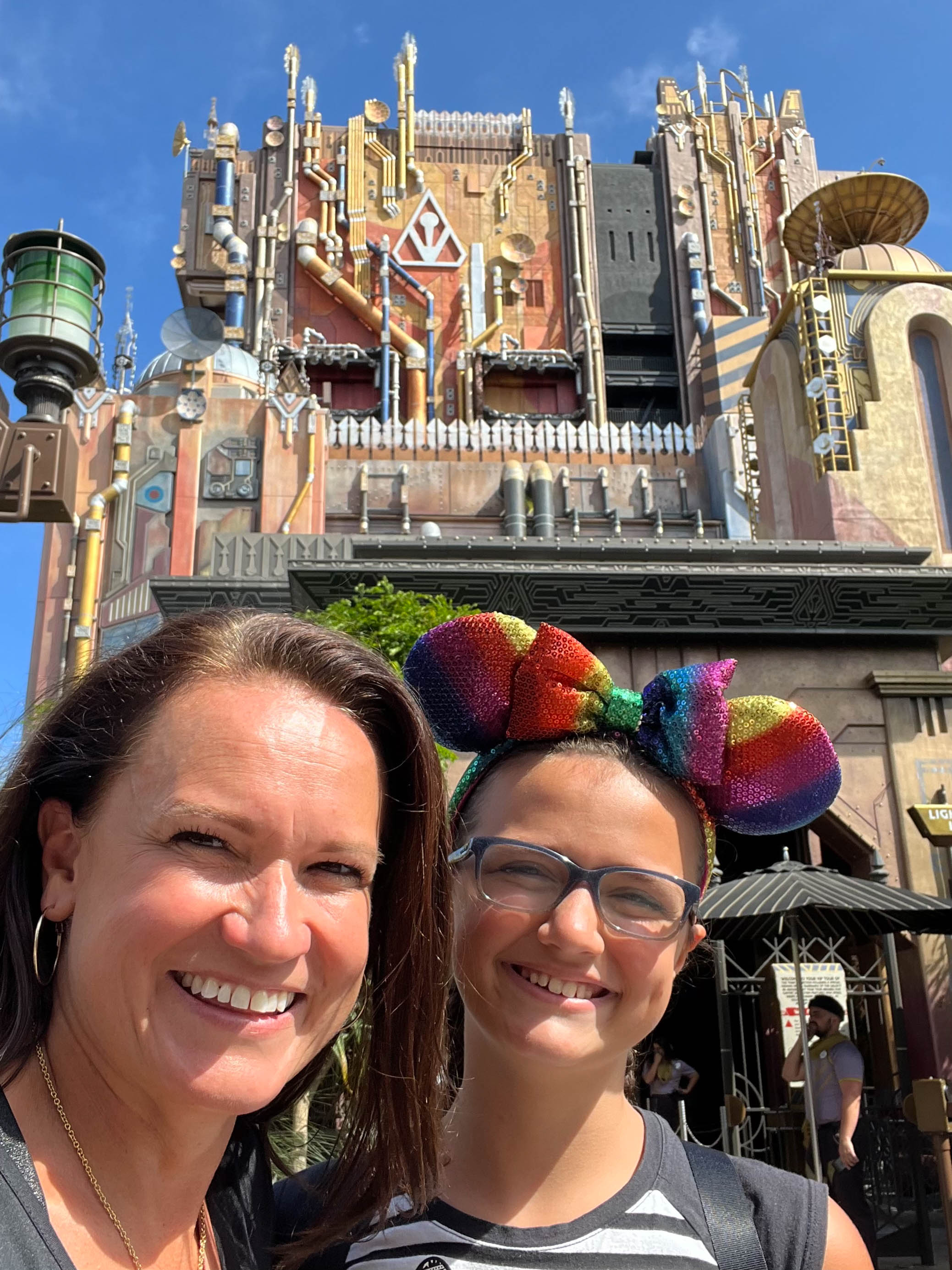 https://0201.nccdn.net/1_2/000/000/092/9d0/tempe-disney-order-34.jpg