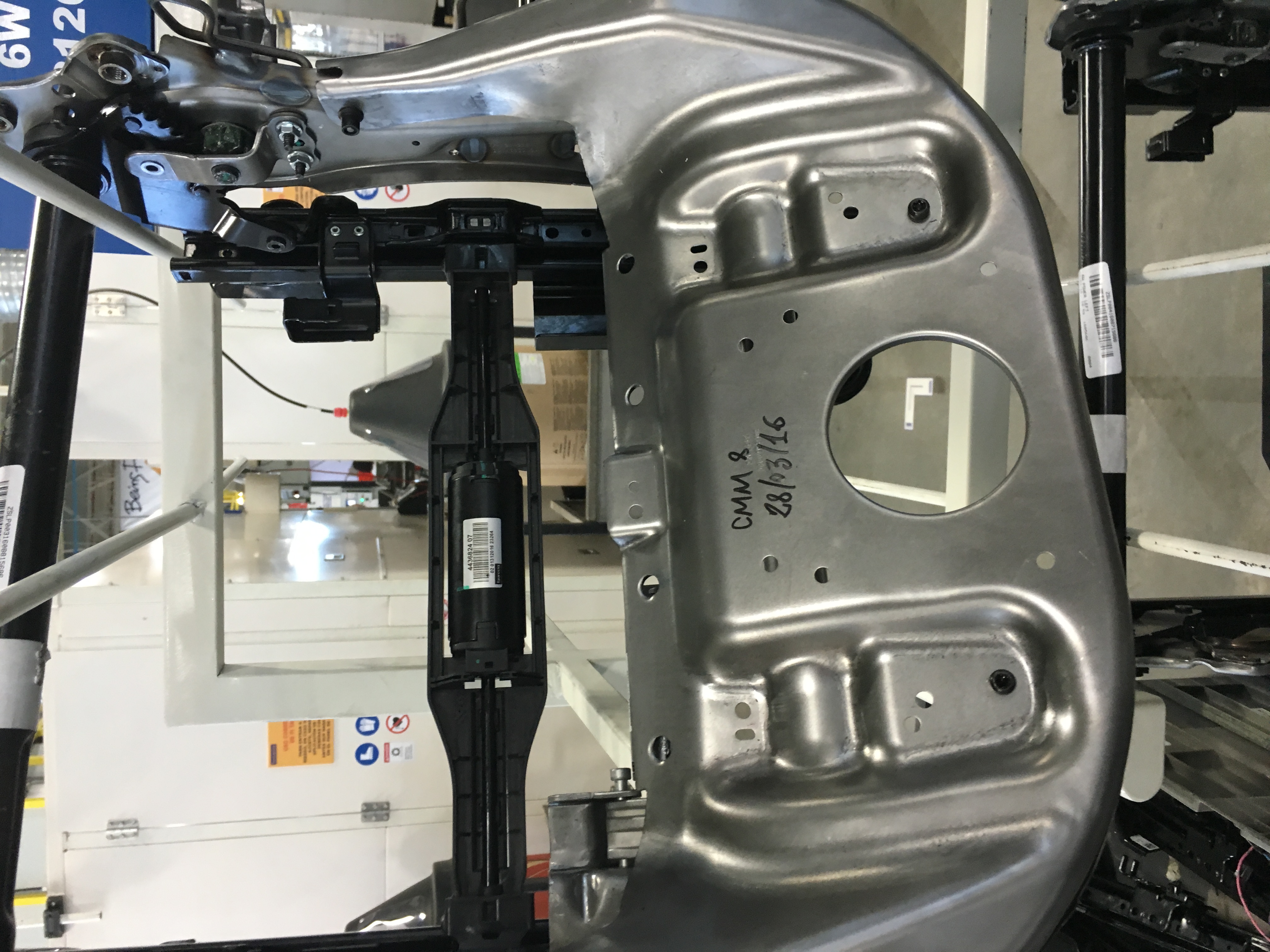 Ensamble de chasises de asientos automotrices