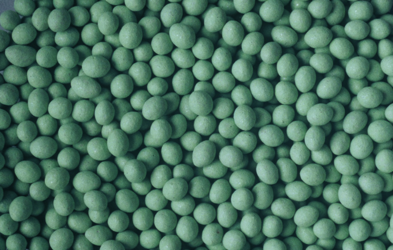 https://0201.nccdn.net/1_2/000/000/093/012/green-seeds.jpg