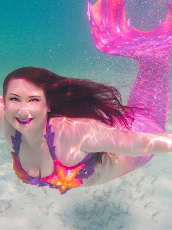 Swimming Mermaid