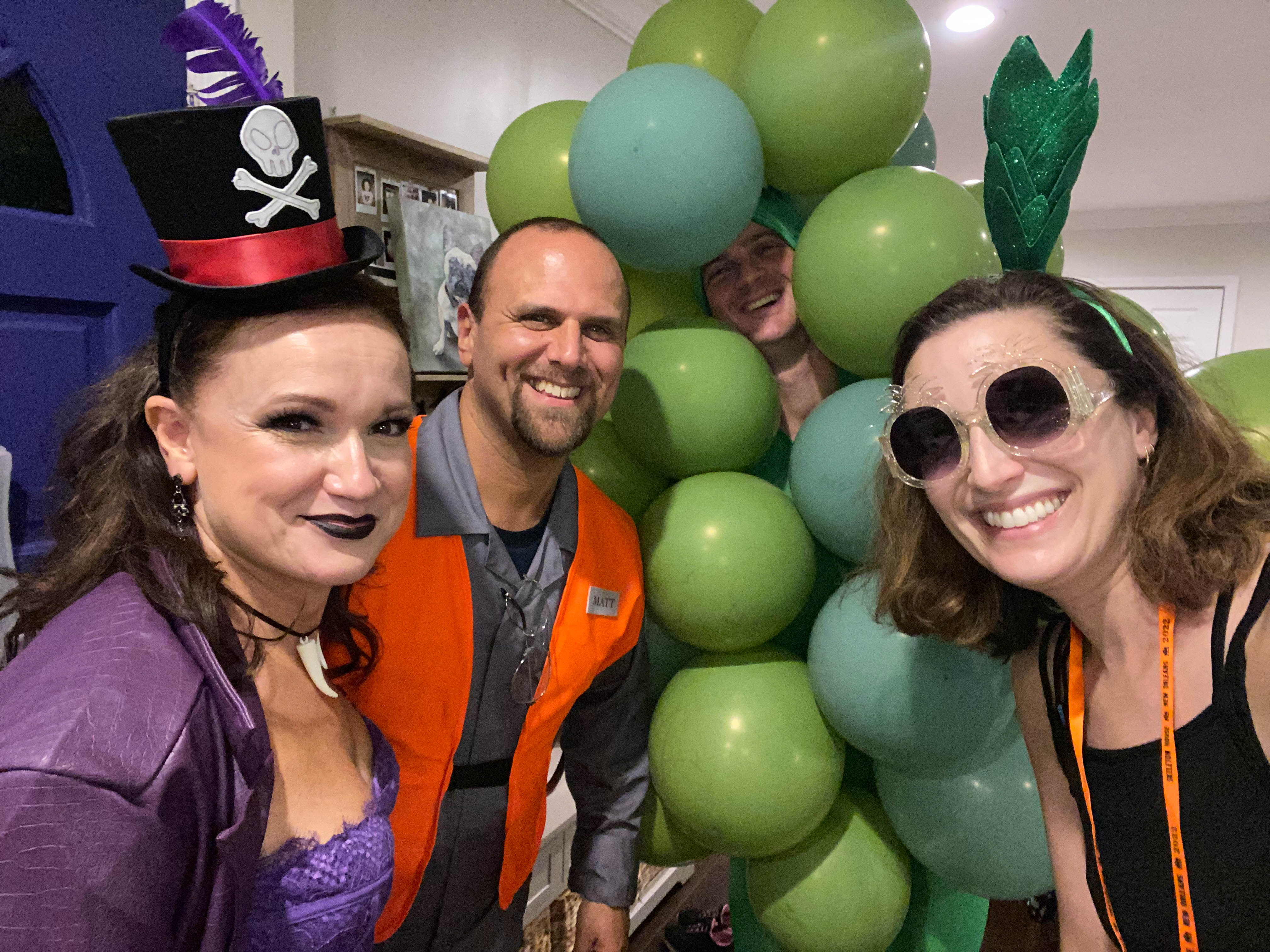 https://0201.nccdn.net/1_2/000/000/093/c4d/new-orleans-order-44.jpg
