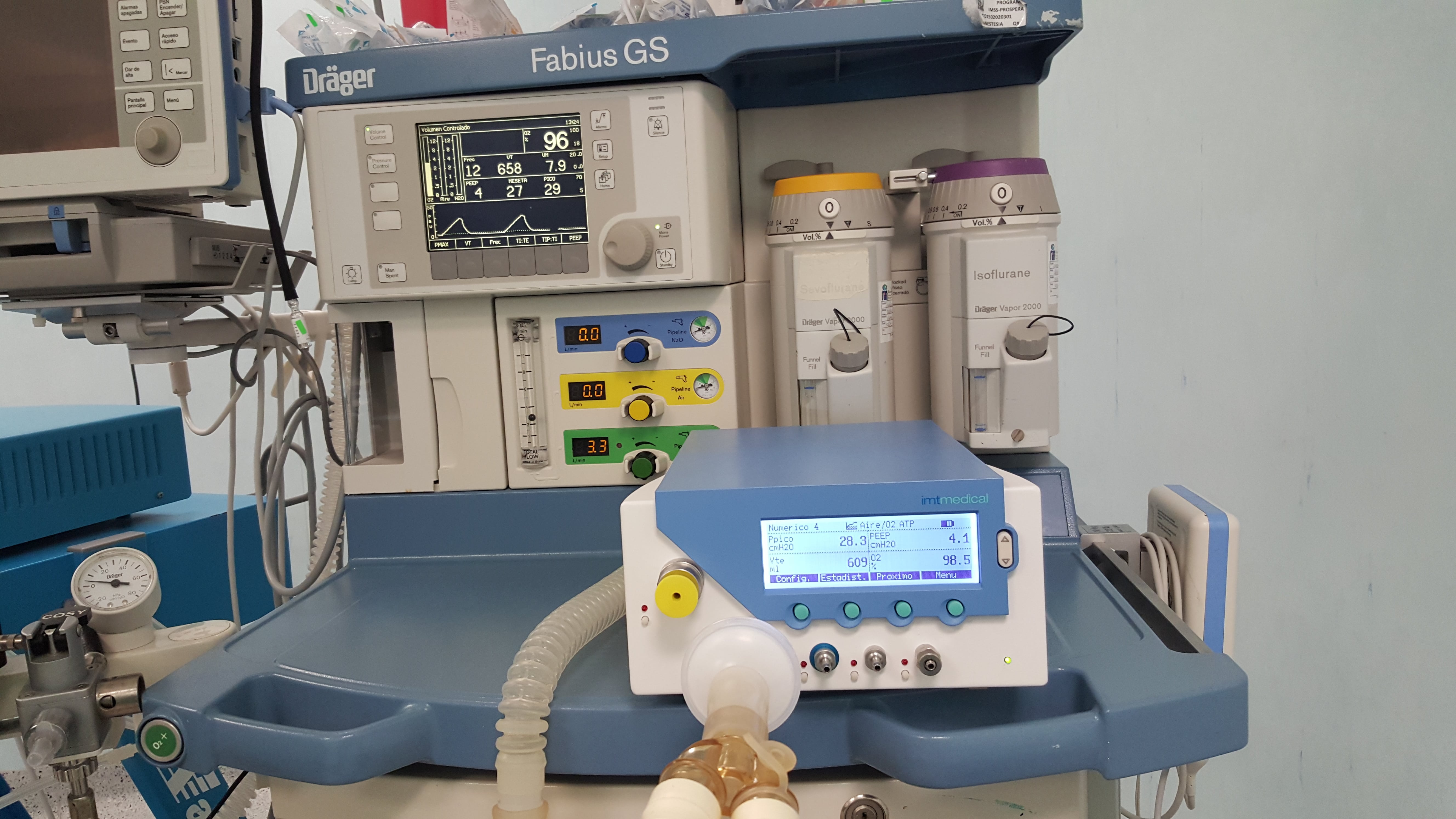Mantenimiento preventivo a maquina de anestesia