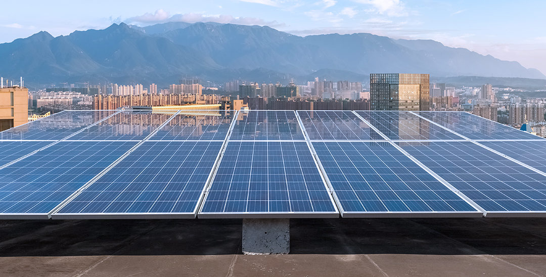 https://0201.nccdn.net/1_2/000/000/094/7b2/panel-solar-2.jpg