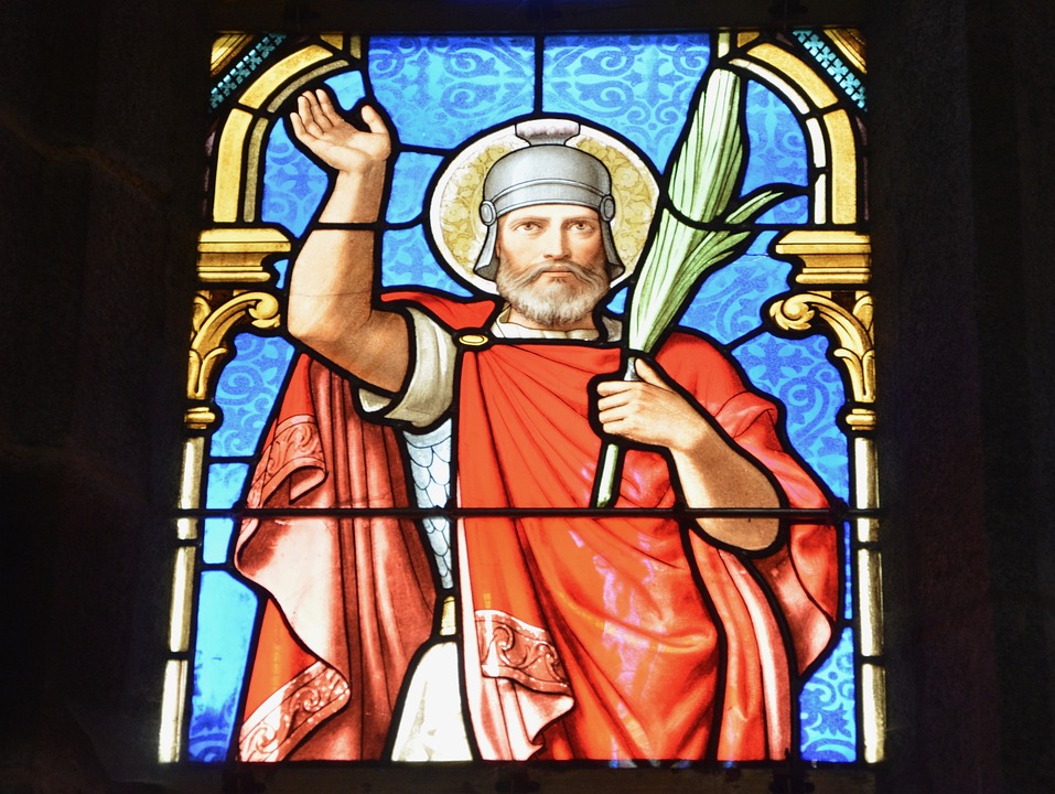 https://0201.nccdn.net/1_2/000/000/094/a9e/stained-glass-2762502_960_720.jpg