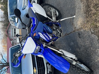 2005 Yamaha WR450F
Electric start
Street Legal Kit