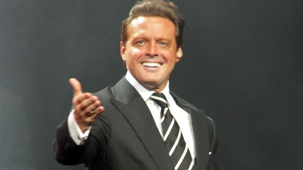 LUIS MIGUEL BIOGRAFIA LA EXITOSA 