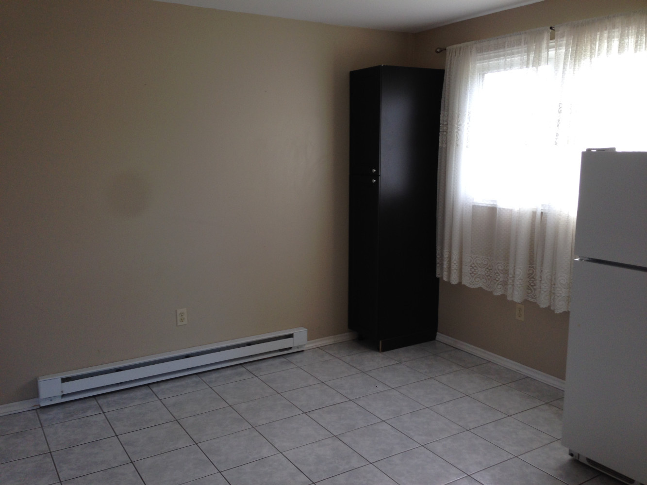 553 Michael Dining Room