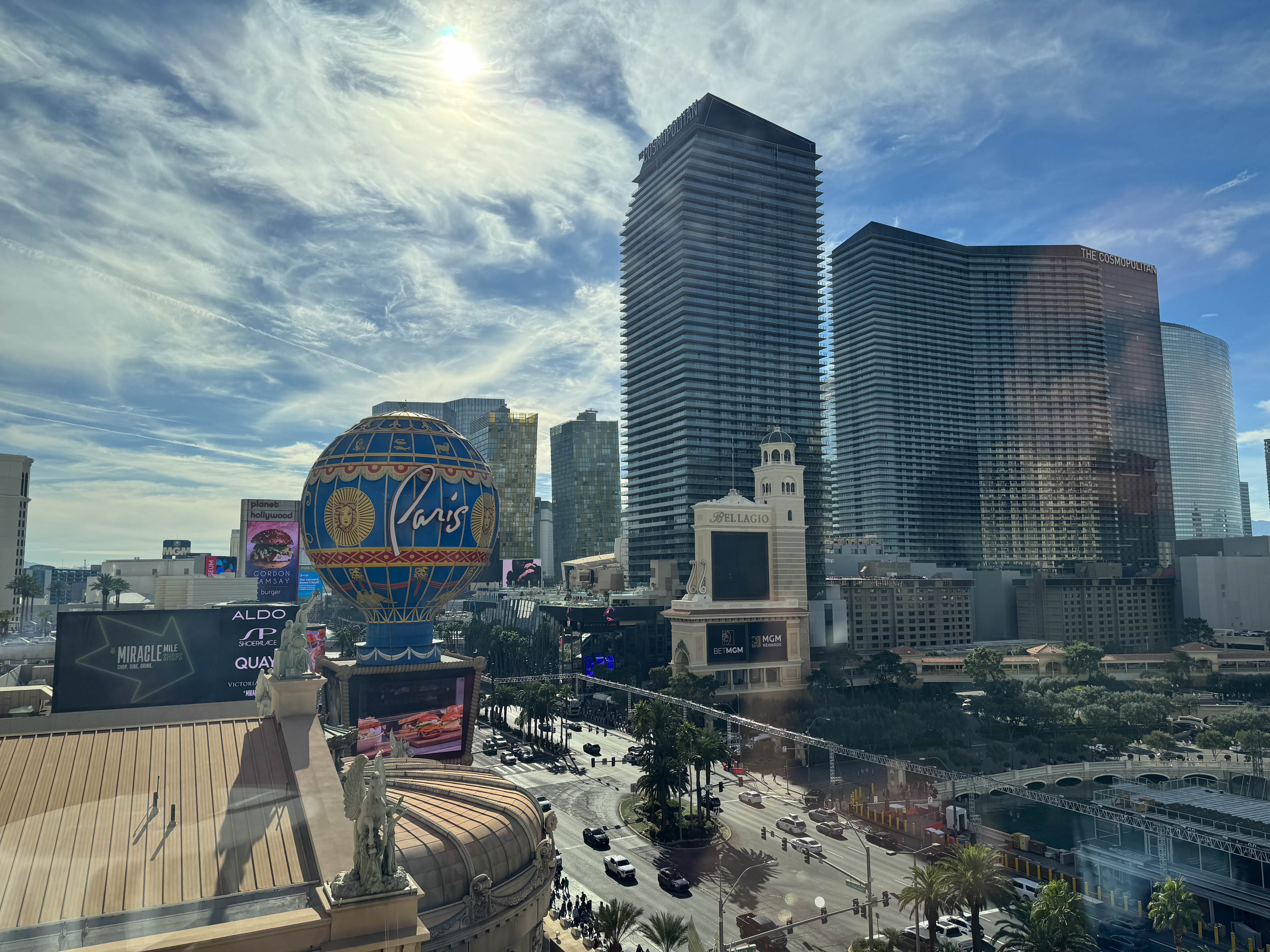 https://0201.nccdn.net/1_2/000/000/097/3e5/vegas-order-21.jpg