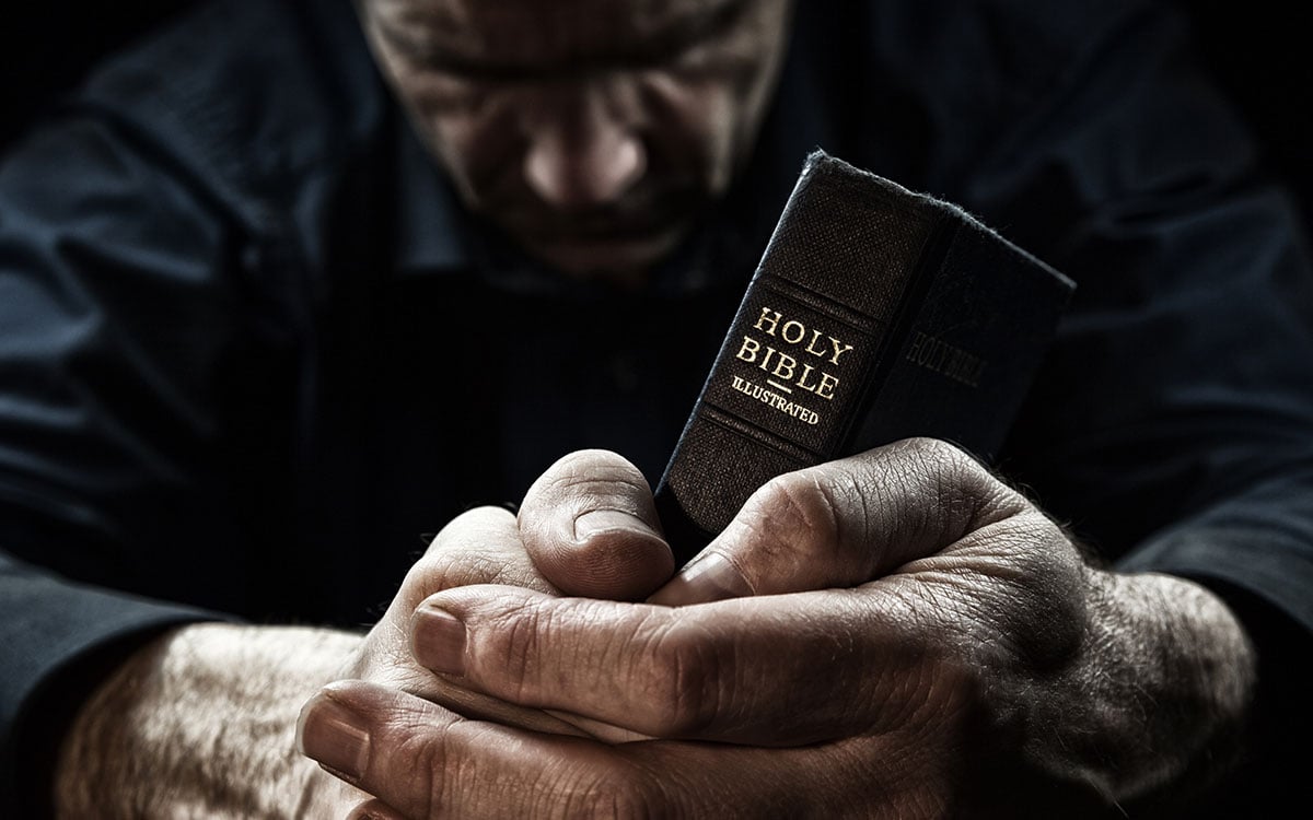 Prayer With Holly Bible