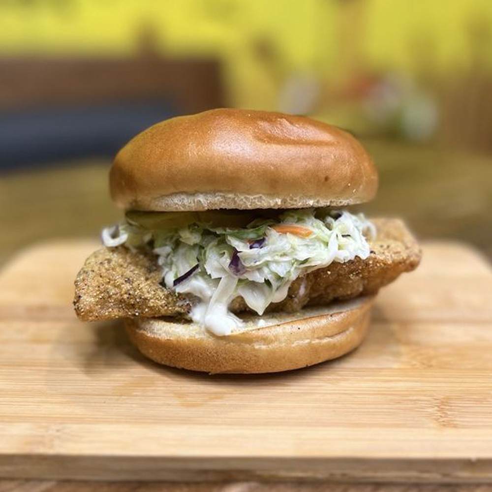 https://0201.nccdn.net/1_2/000/000/099/6a7/fishsandwich.jpg