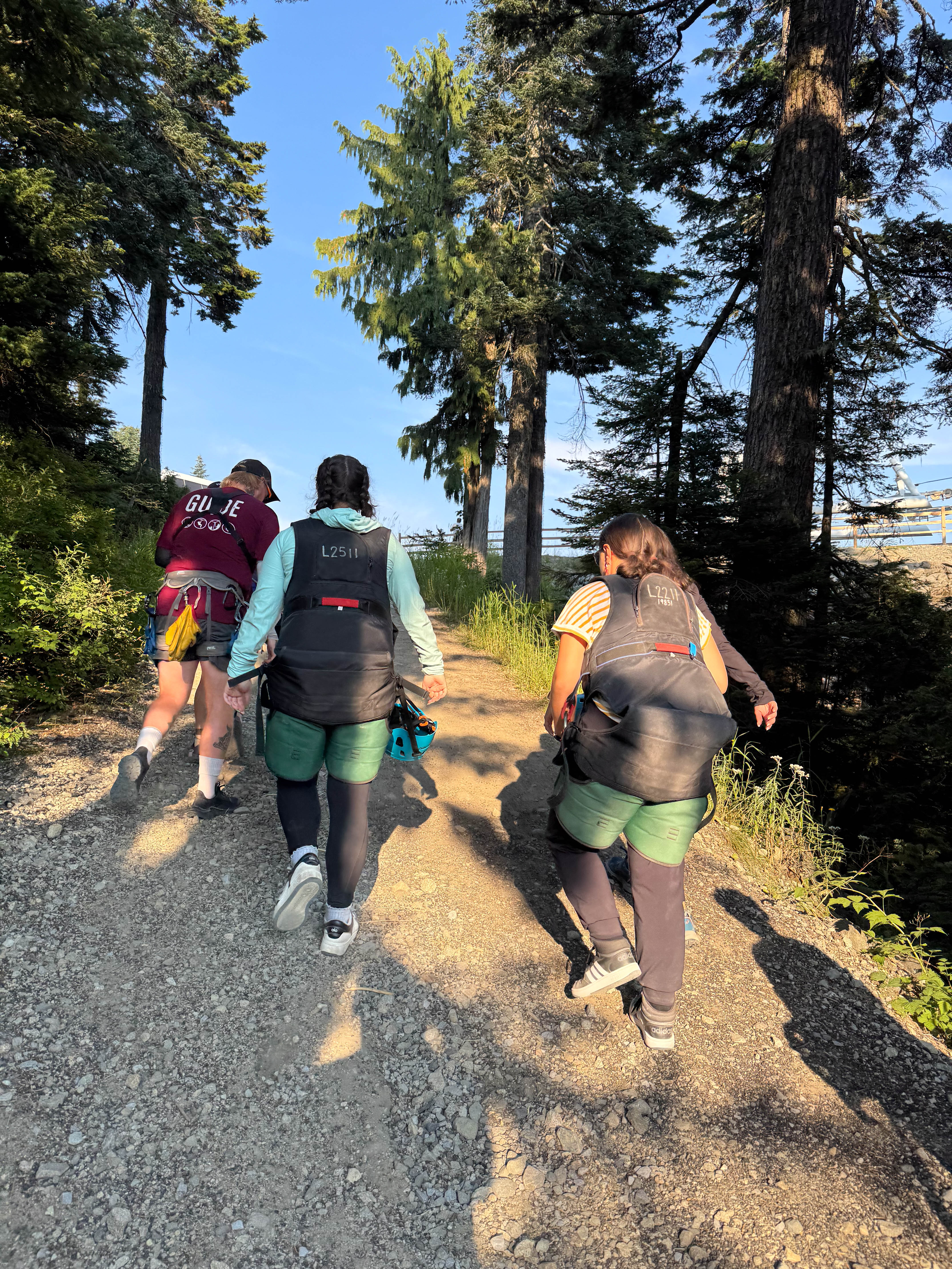 https://0201.nccdn.net/1_2/000/000/09b/152/vancouver-order-141.jpg