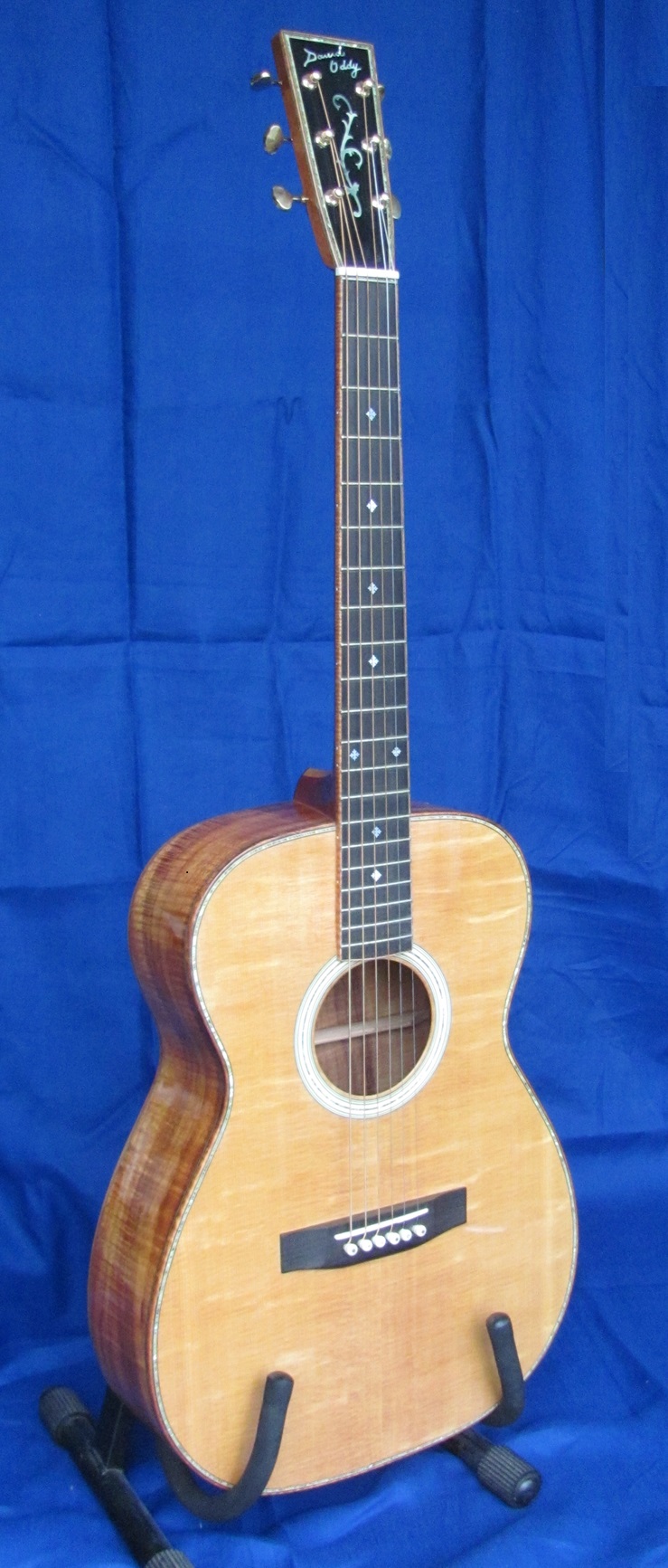 https://0201.nccdn.net/1_2/000/000/09b/61c/oo-koa-back-bearclaw-spruce-front-fullview.jpg