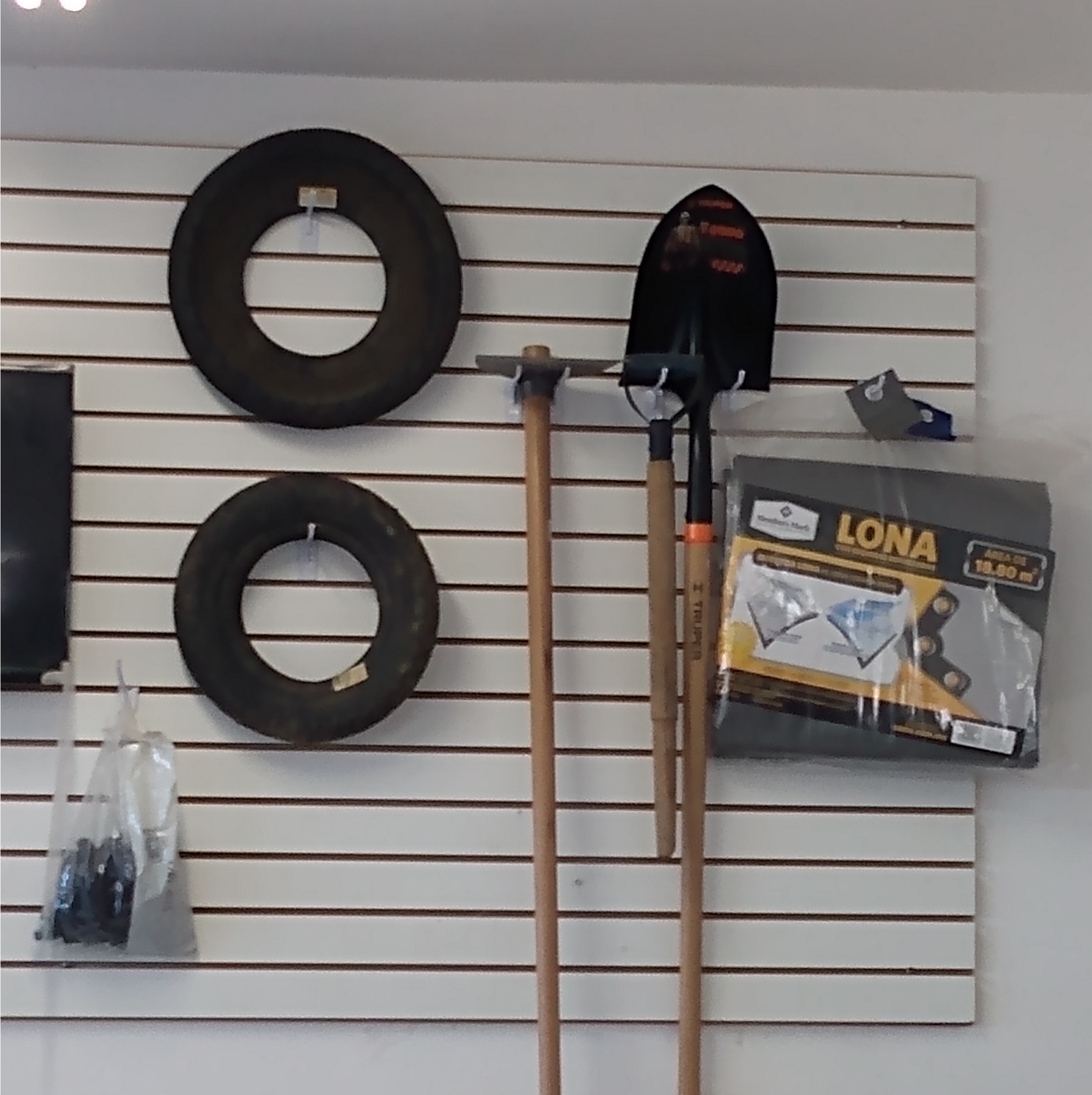 BOMBAS, CAMARAS, ASADONES Y MÁS