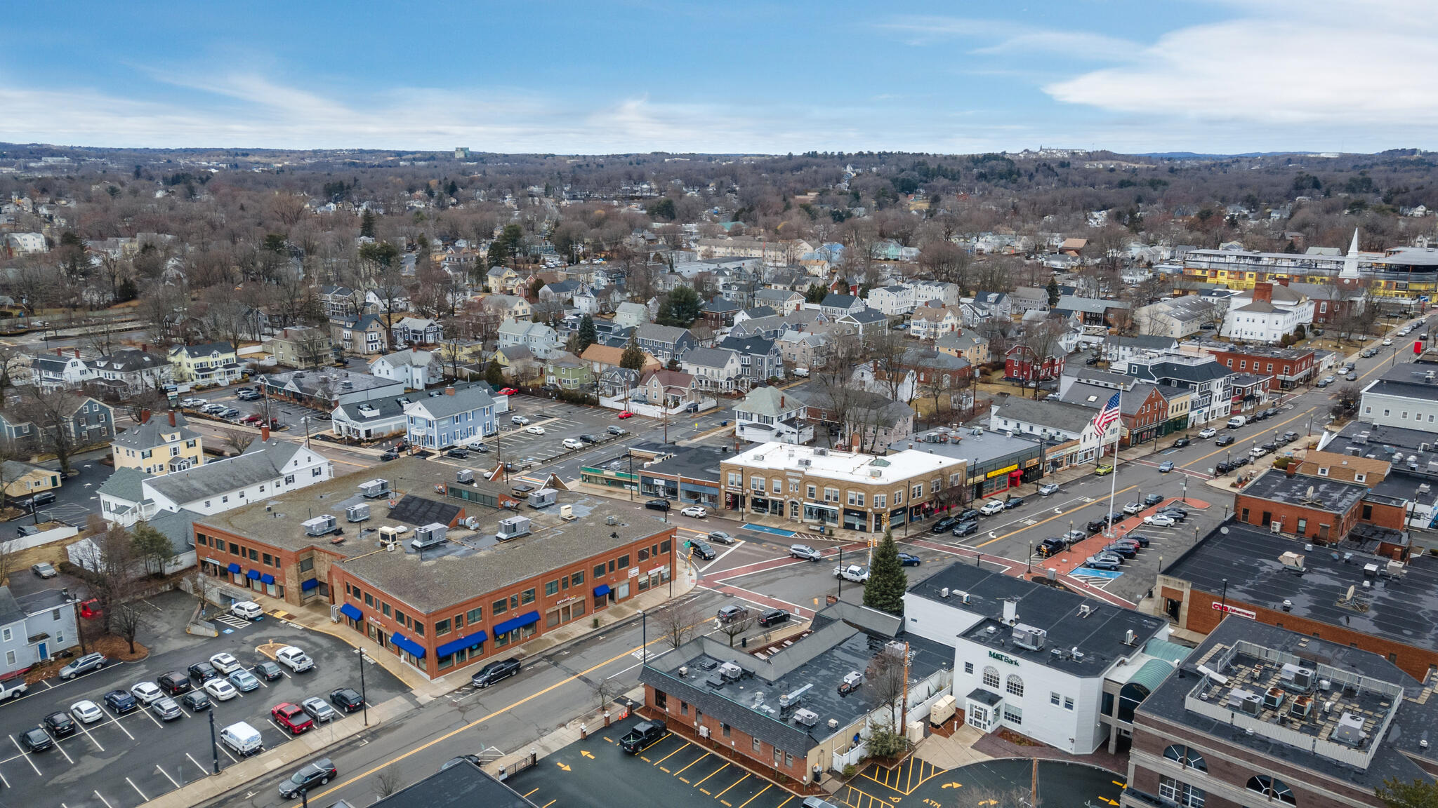https://0201.nccdn.net/1_2/000/000/09b/f80/10-elm-st-danvers-ma-01923-usa-037-035-aerial7-mls_size.jpg