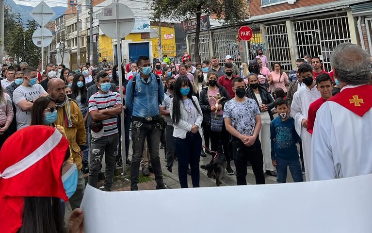 https://0201.nccdn.net/1_2/000/000/09c/357/semana-santa--11-.jpeg