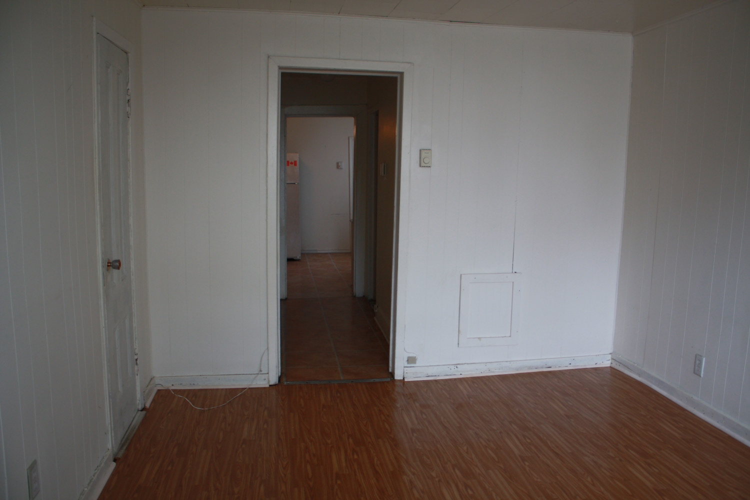 119 Queen Street West Living Room