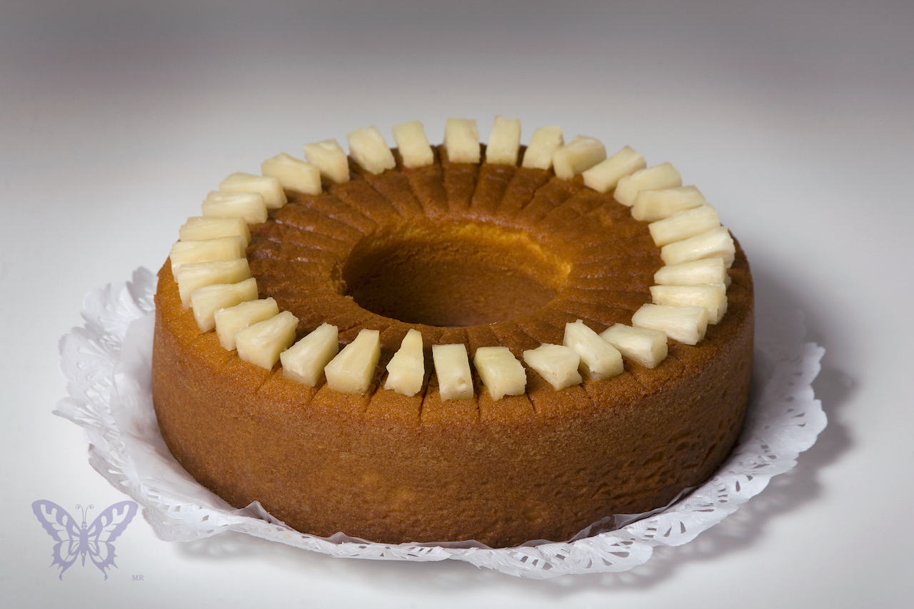 https://0201.nccdn.net/1_2/000/000/09c/98a/pastel-de-pi%C3%B1a-2.jpg
