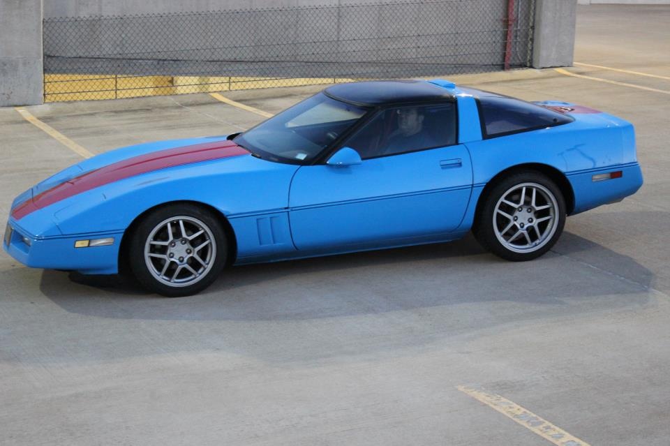 https://0201.nccdn.net/1_2/000/000/09c/d12/corvette-960x639.jpg