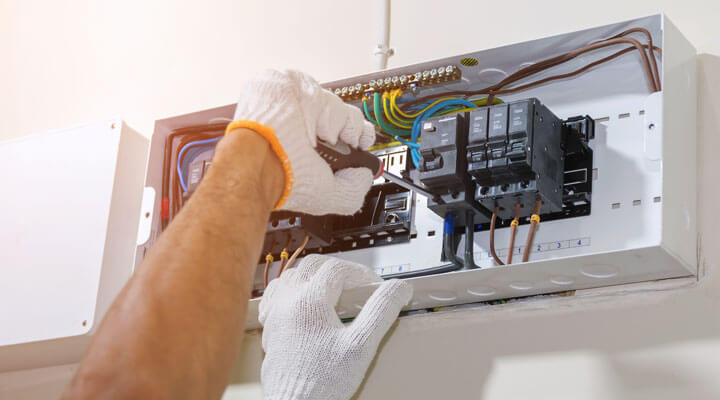 Instalación Electromecánicas de Ciudad Juárez S.A. de C.V. - LOS MEJORES EN INSTALACIONES ELECTRICAS