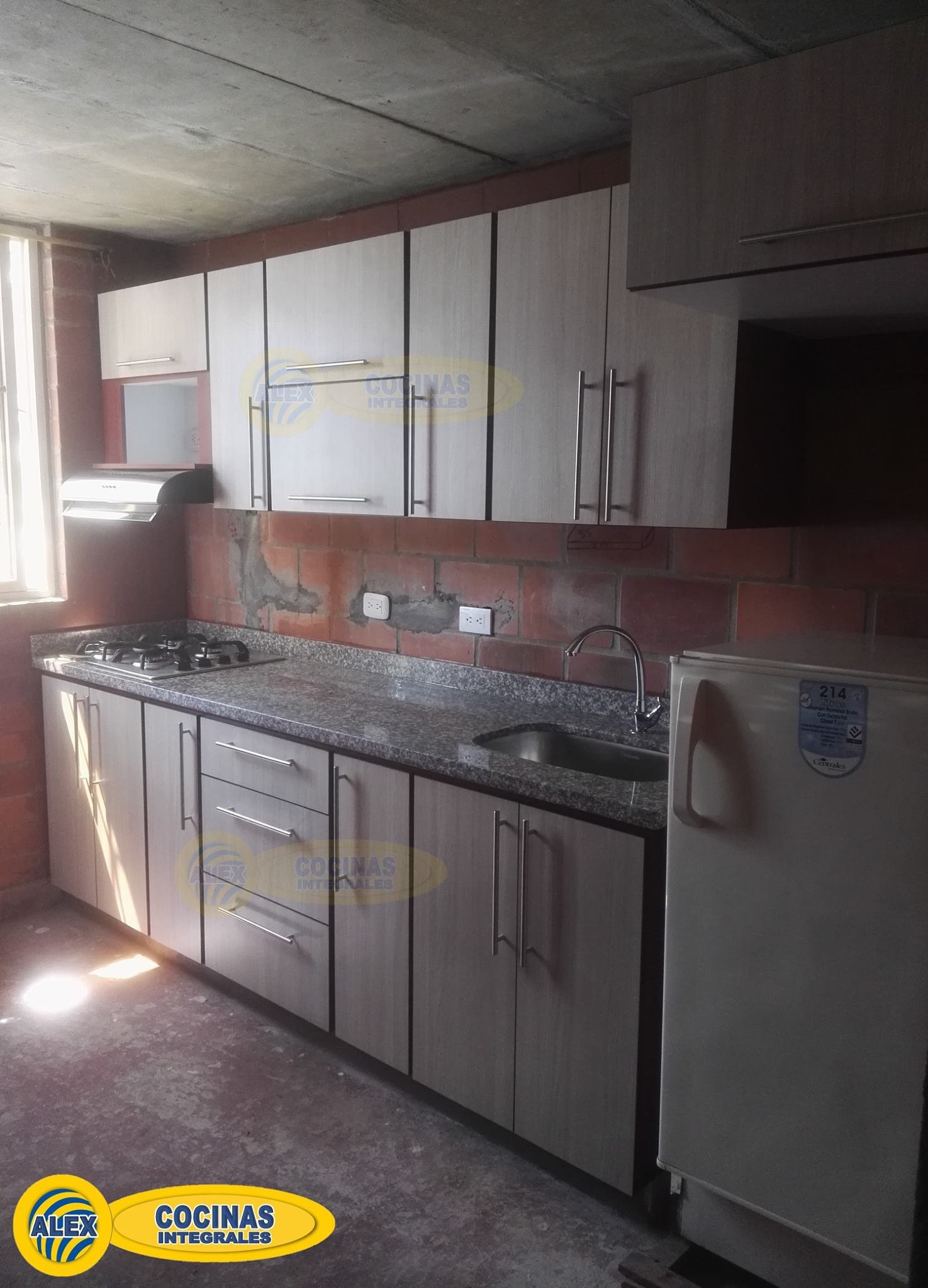 Cocina Lineal color Arena