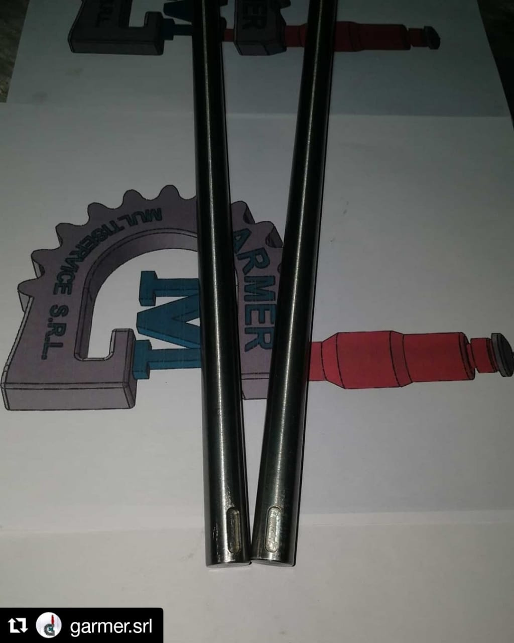 EJES CORREDERA  EN ACERO CALIBRADO