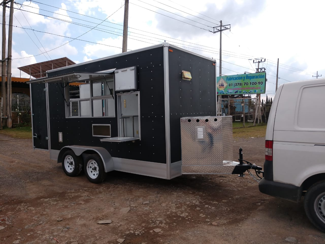 REMOLQUE LONCHERO DOBLE EJE