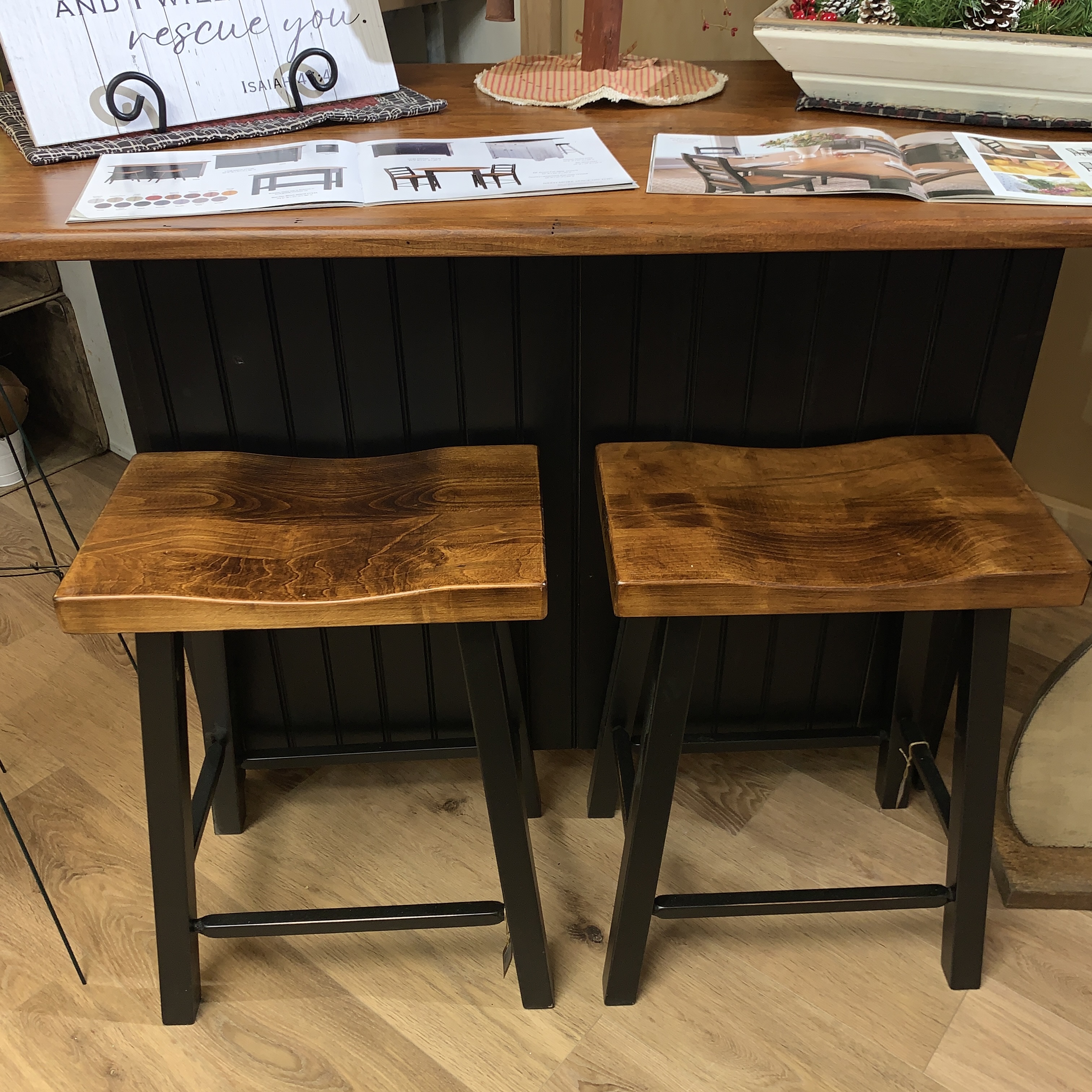 Kitchen Island and stools