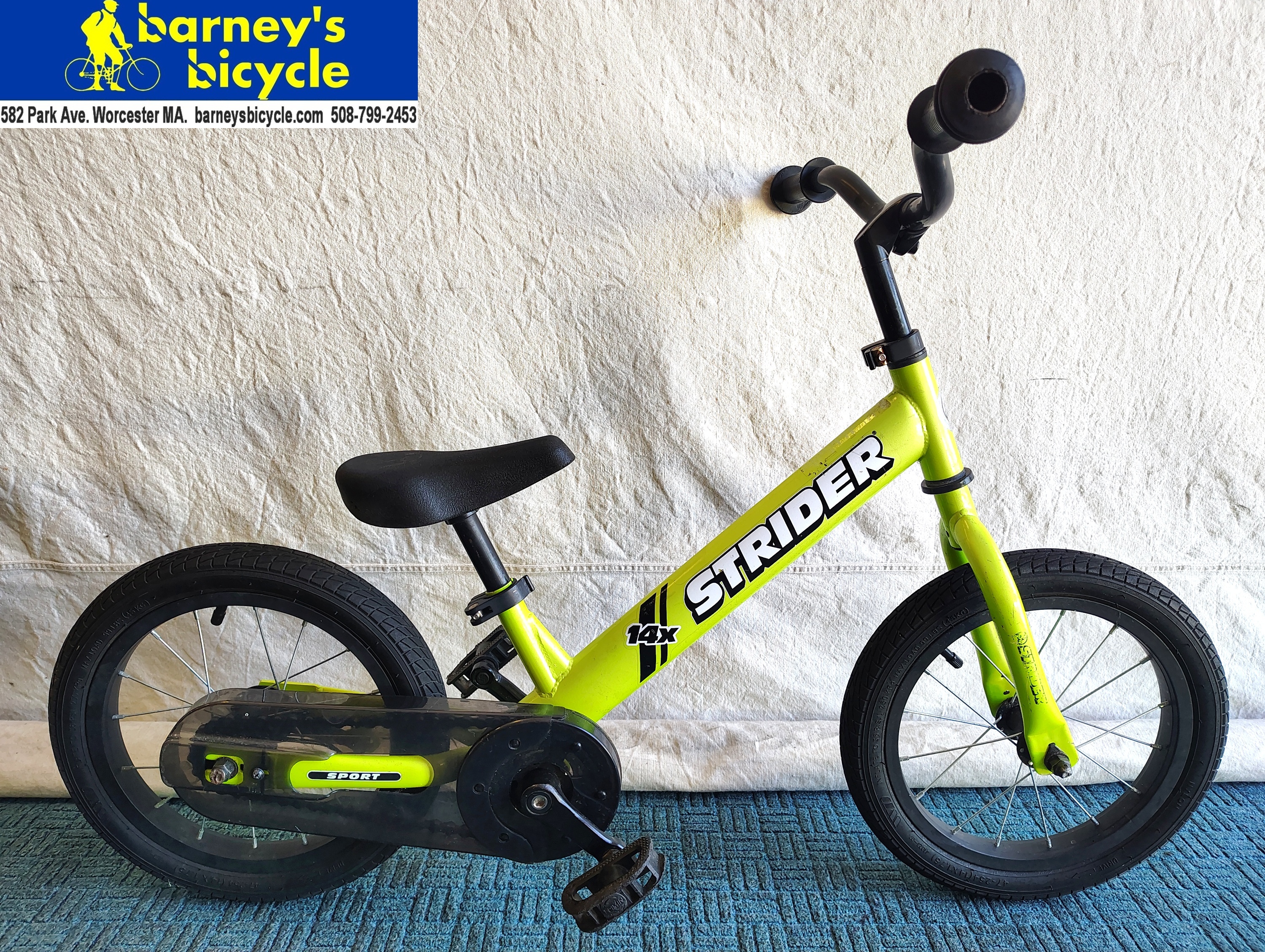 Strider Sport 14x
14" Push Bike w/Pedal Kit
Price: $139.00