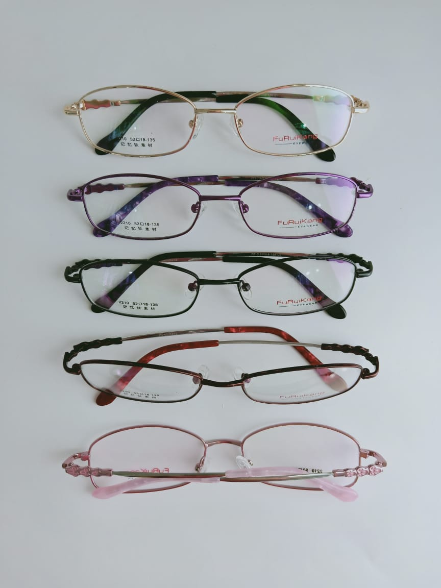 Modelo: 2210
Colores: Vino, Rosa, Morado, Dorado y Negro 