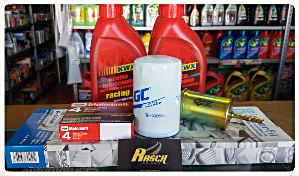 Paquete afinación Fiesta $665
 (incluye 3 filtros, 4lts. de aceite,
4 bujías originales)