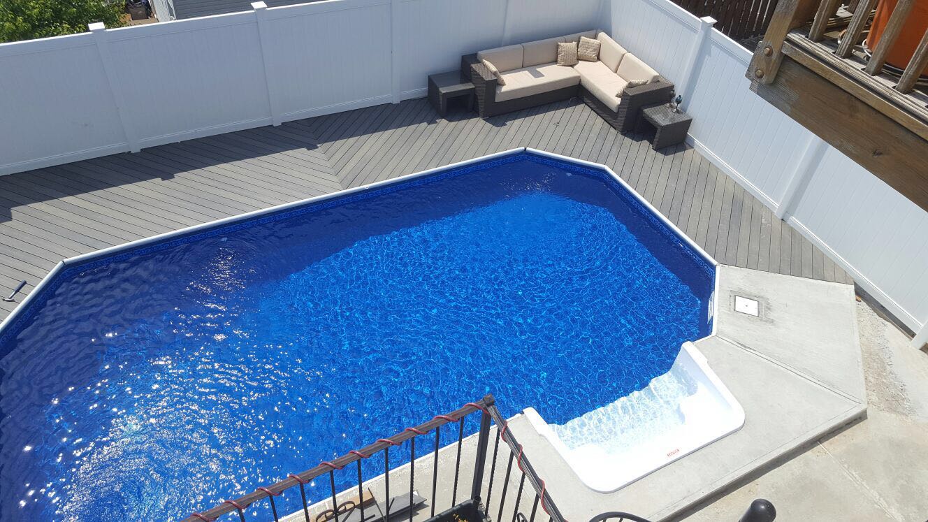 Residential Pool With a Swim-Up Spa