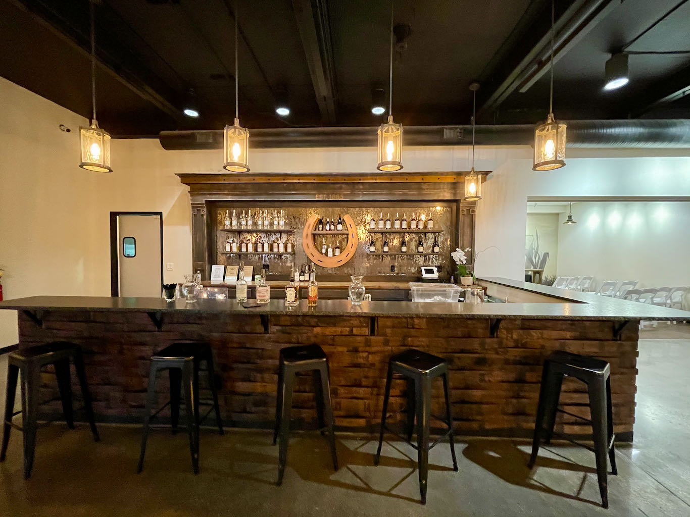 Cocktail Bar in Visitor Center - Green River Distilling Co 