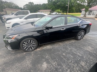 2024 Nissan Altima SV
41,000 Miles


