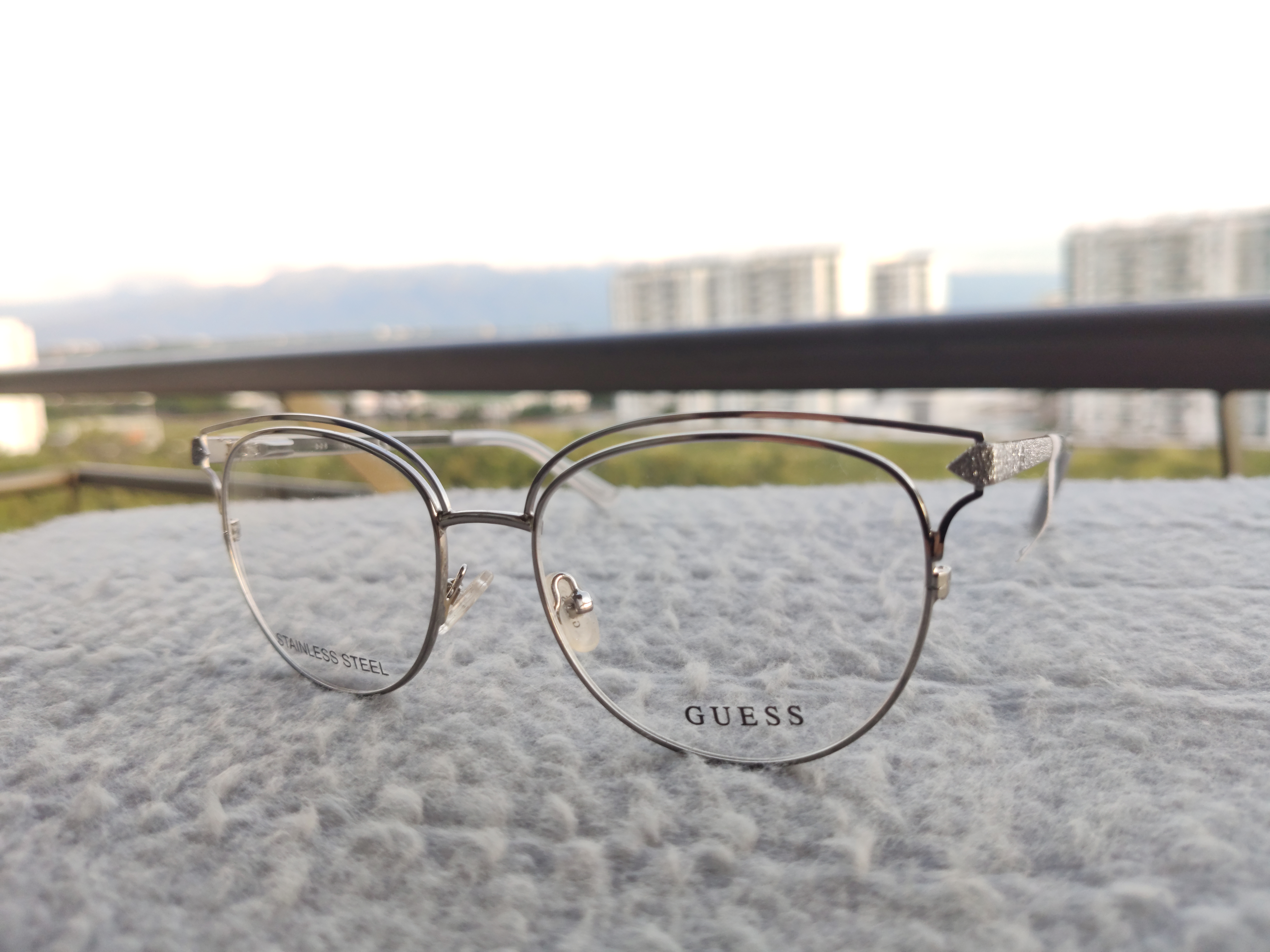 GUESS