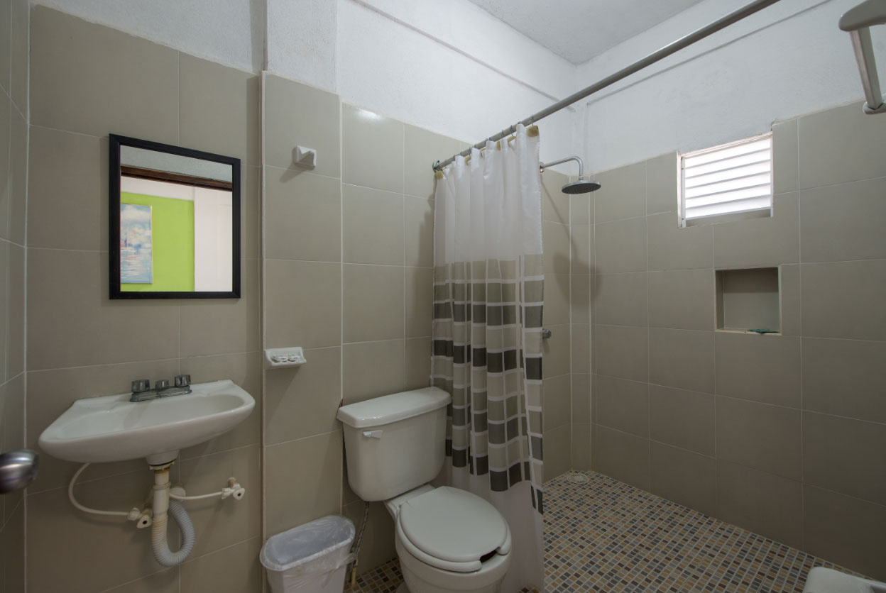 Hotel Don Kike 55 - Servicio de Agua caliente 24 horas